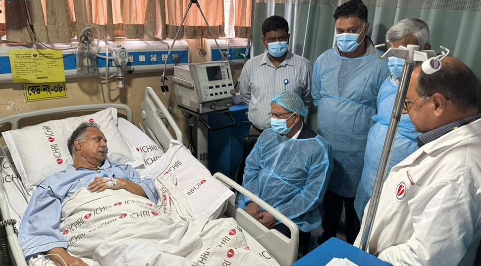 জ্বালানিমন্ত্রী টুকুকে দেখতে হাসপাতালে রাষ্ট্রপতি