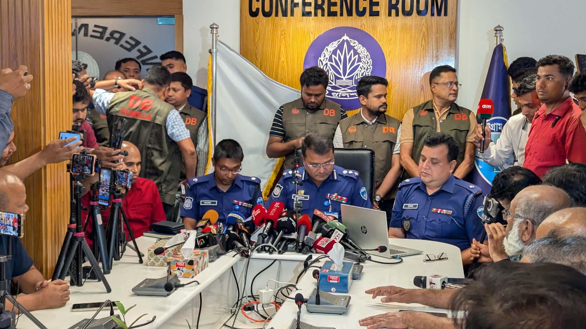 অপ্রতিম হত্যার মূল রহস্য উদঘাটনের দাবি, গ্রেপ্তার ৪