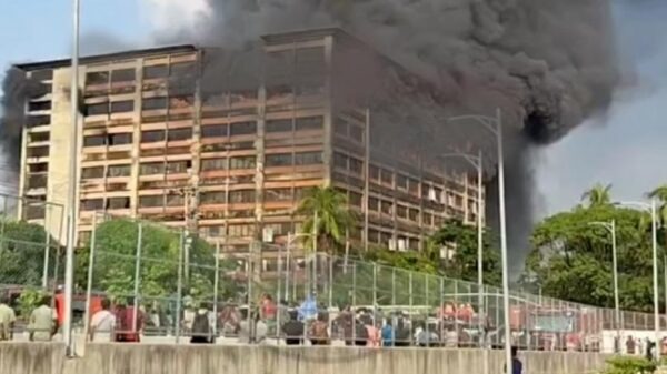 চট্টগ্রাম ইপিজেডে পোশাক কারখানায় ভয়াবহ আগুন, নিয়ন্ত্রণে ফায়ার সার্ভিসের ১৪ ইউনিট