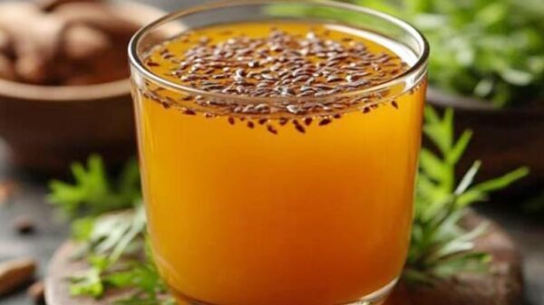 গ্যাস্ট্রিক ও বদহজমে উপকারী জিরা পানি