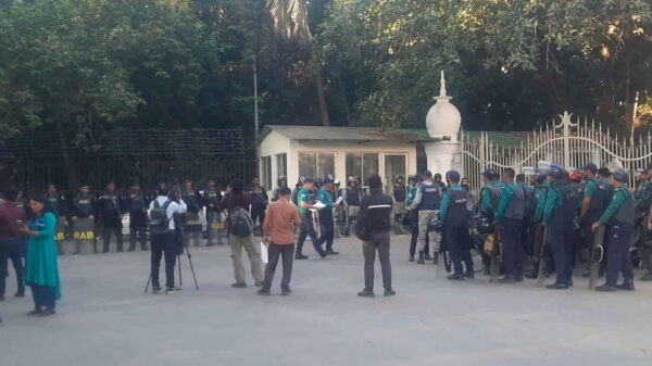 রায়ের আগে ট্রাইব্যুনালে সর্বোচ্চ নিরাপত্তা, বড় পর্দায় সরাসরি সম্প্রচারের ব্যবস্থা