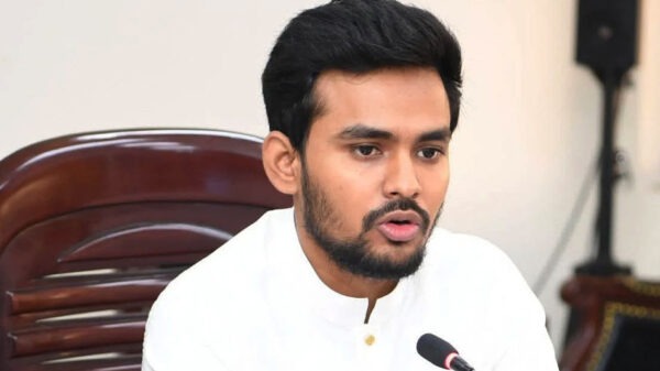 মজলুম থেকে জালিম না হওয়ার আহ্বান উপদেষ্টা আসিফ মাহমুদের