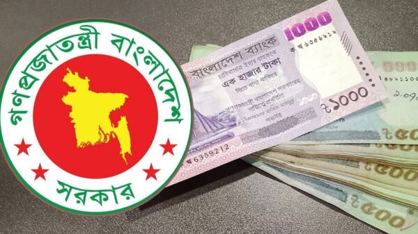 সরকারি কর্মচারীদের বেতন বাড়ছে ৭০ থেকে ১০০ শতাংশ