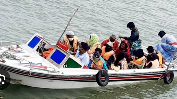 সেন্টমার্টিন থেকে ফেরার পথে সাগরে স্পিডবোট দুর্ঘটনায় দুইজনের প্রাণহানি ঘটেছে