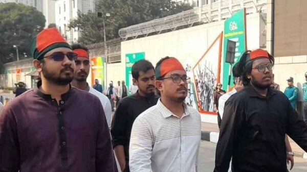 সাদিক কায়েমের নেতৃত্বে ১০ সদস্যের প্রতিনিধি দল সচিবালয়ে, স্বরাষ্ট্র উপদেষ্টার সঙ্গে বৈঠক