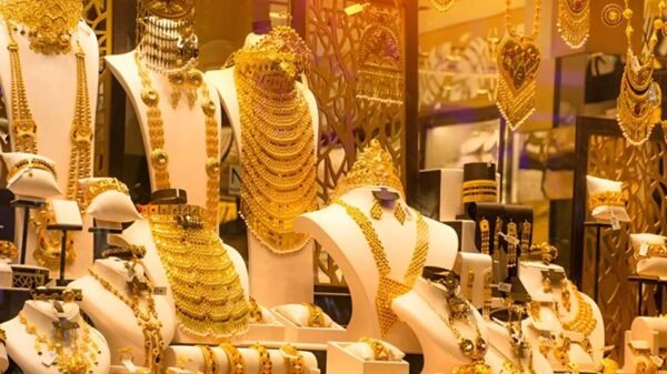 আজকের বাজারে সোনার দাম বেড়েছে, ভরিতে বৃদ্ধি ১ হাজার ৪৭০ টাকা