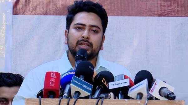 মুক্তিযুদ্ধের নামে মুজিববাদের আকাঙ্ক্ষা চাপিয়ে দিলে প্রতিহত করা হবে: নাহিদ ইসলাম