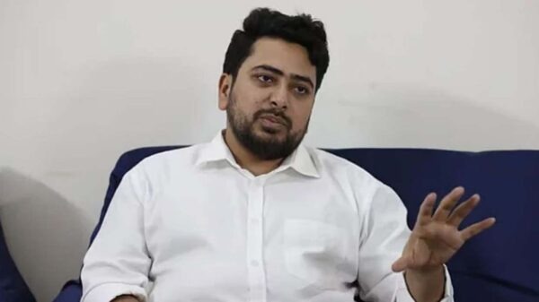 এই অথর্ব নির্বাচন কমিশনের অধীনে সুষ্ঠু নির্বাচন সম্ভব নয় : নাহিদ ইসলাম